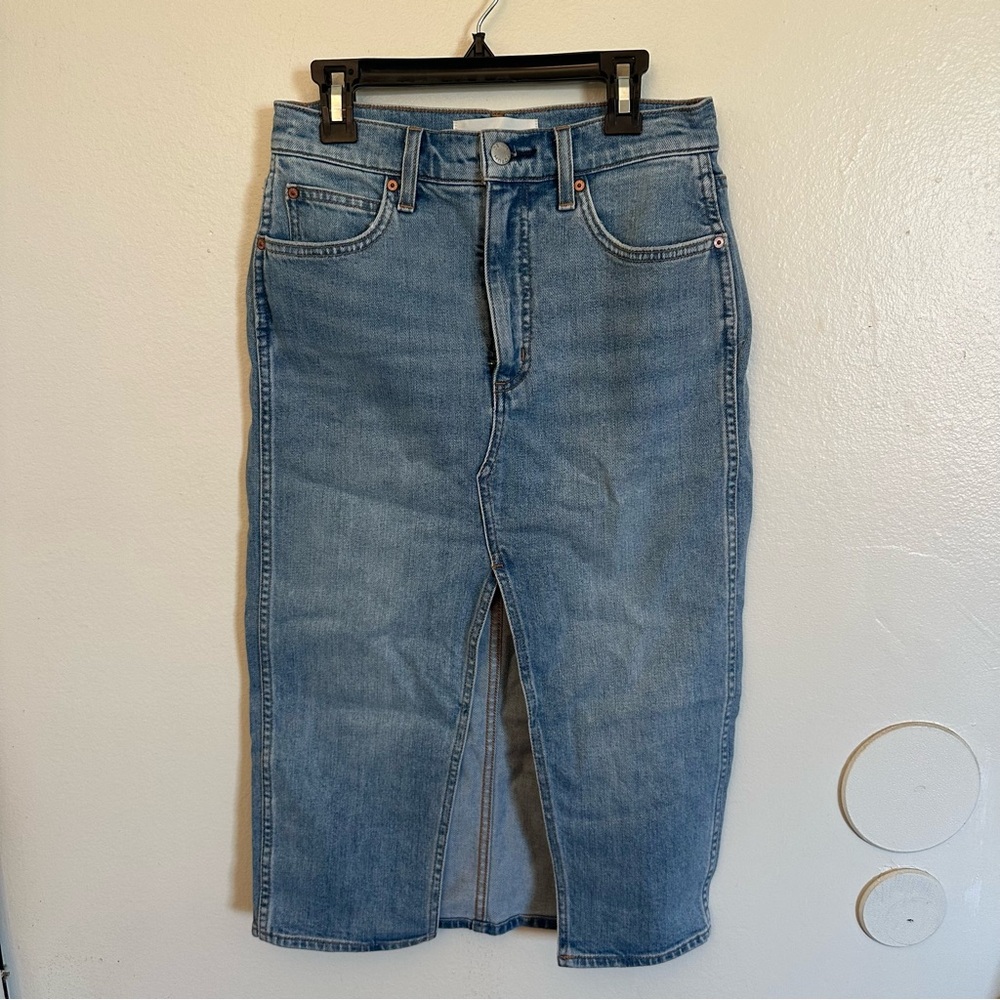 ARITZIA Denim Forum 90s Denim Skirt